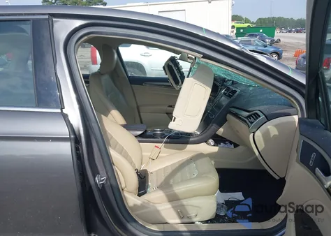 2014 Ford Fusion Se z USA, uszkodzony, nr VIN 1FA6P0HDXE5359742